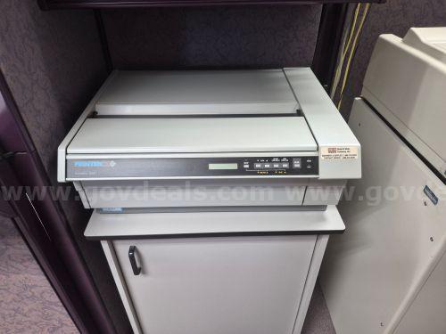 2 Printers/stands  - Tripath Printek Formsmaster 8003 with stands Tripath 8003 Government Surplus Auction - Photo #4