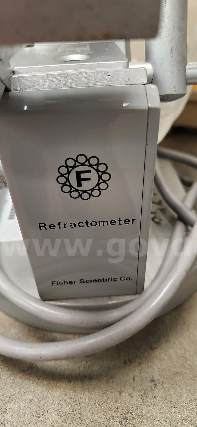 Refractometer   Government Surplus Auction - Photo #2
