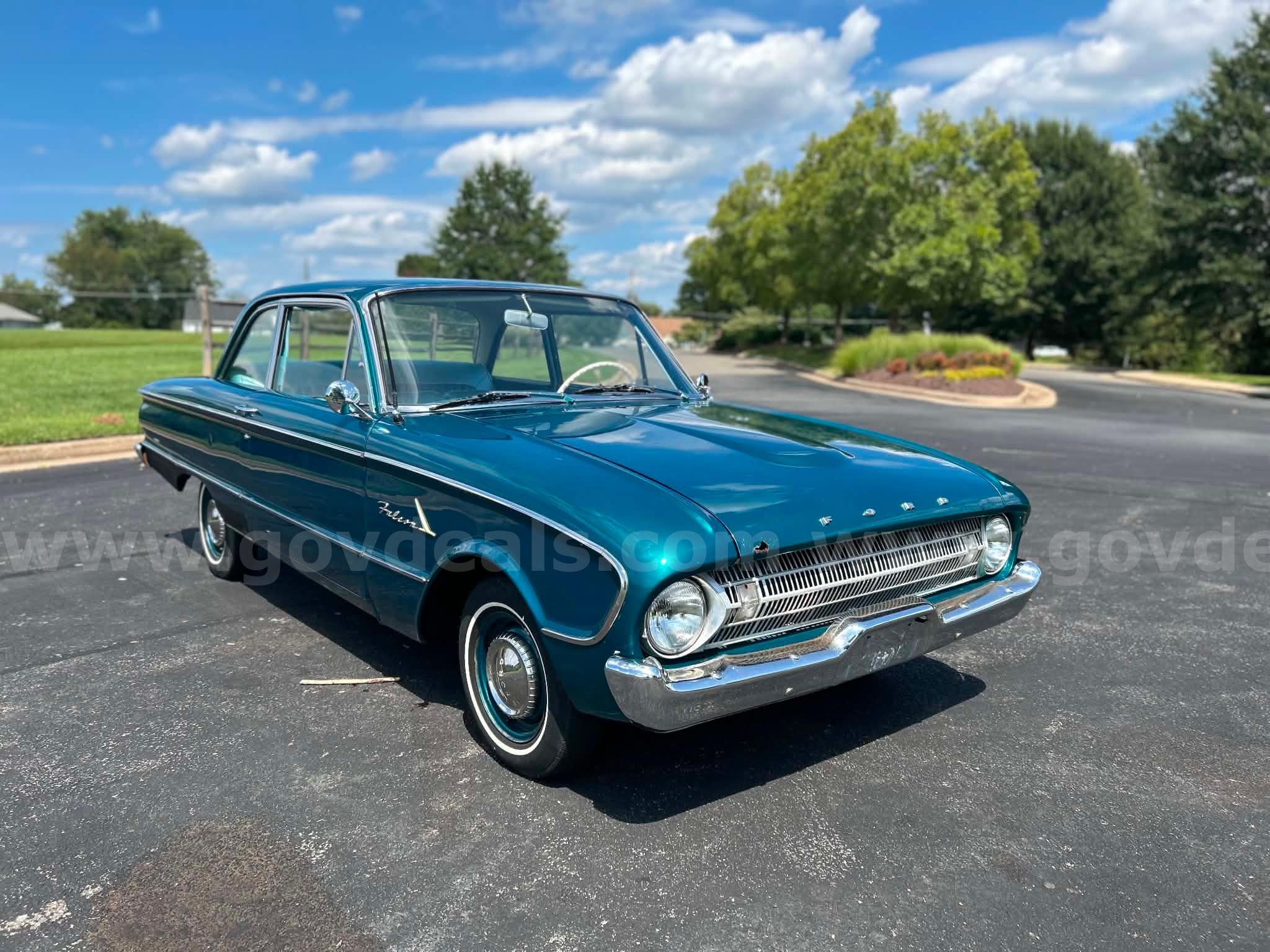 1961 FORD FALCON 2-DOOR | 144 INLINE 6 | AUTOMATIC Ford 144 Government Surplus Auction - Photo #2