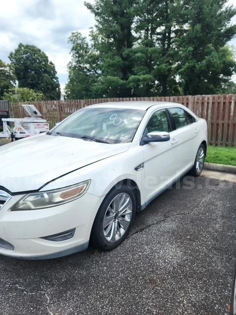 2010 Ford Taurus Ford Taurus Government Surplus Auction - Photo #2