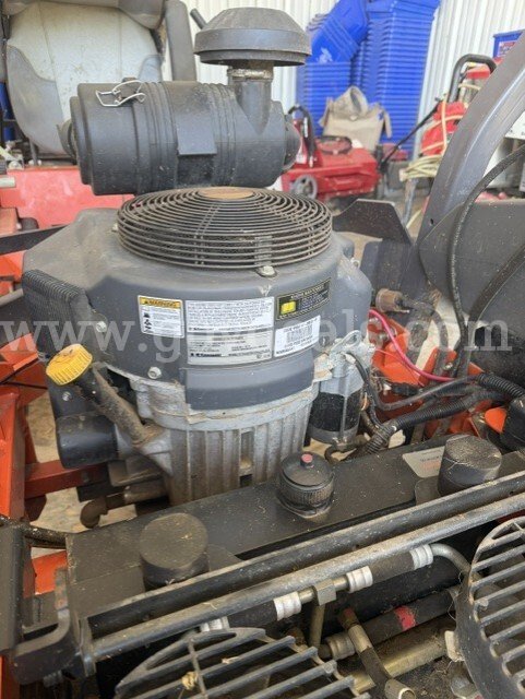 Husqvarna Zero Turn Mower Husqvarna PZ60 Government Surplus Auction - Photo #5
