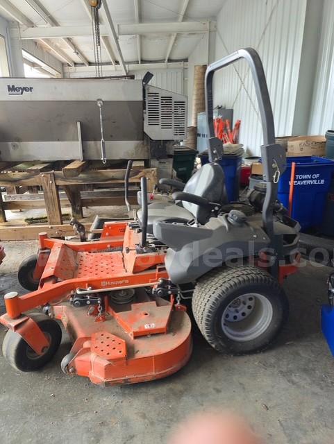 Husqvarna Zero Turn Mower Husqvarna PZ60 Government Surplus Auction - Photo #3
