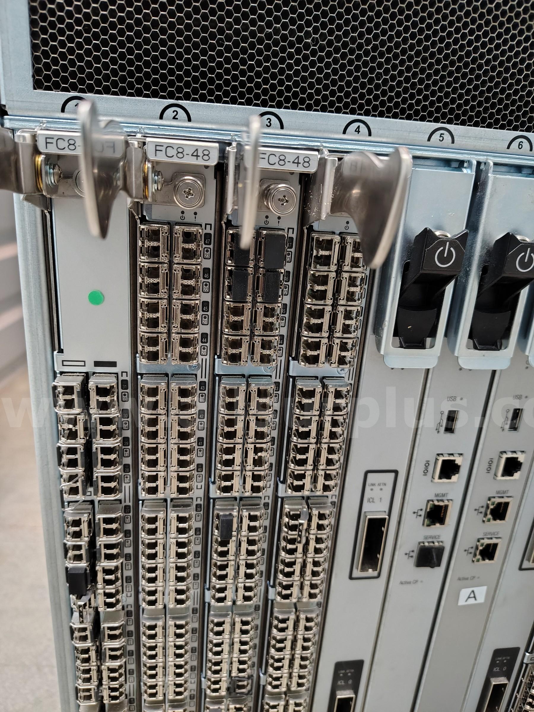 1 LOT 1EA. BROCADE DCX  W/6 EA. FC8-48. 2 EA. FC8-32. 2 CP8. 2 CR8. 4 PSU. 3 FAN. Brocade  Government Surplus Auction - Photo #3