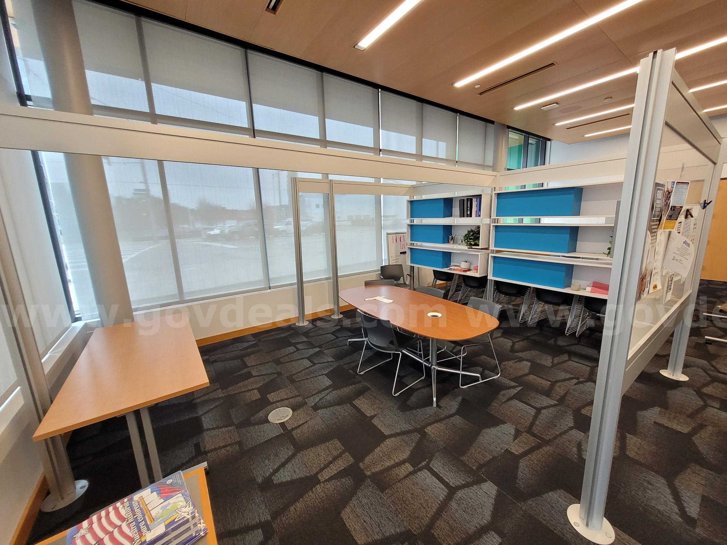 Pathways R Post and Beam by Steelcase Modular Office System
