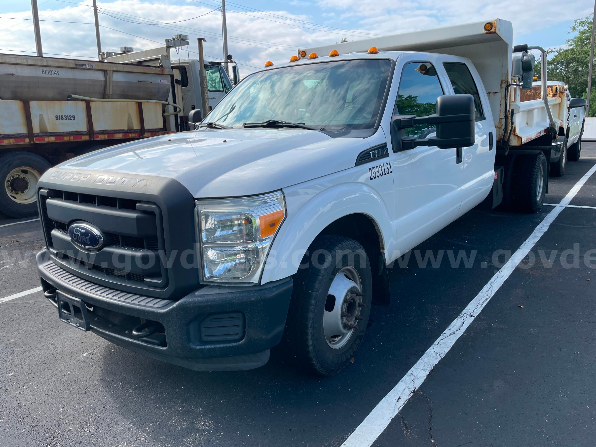2012 Ford F-350 XL SD Crew Cab DRW 2WD Dump Truck with 6.2L V8