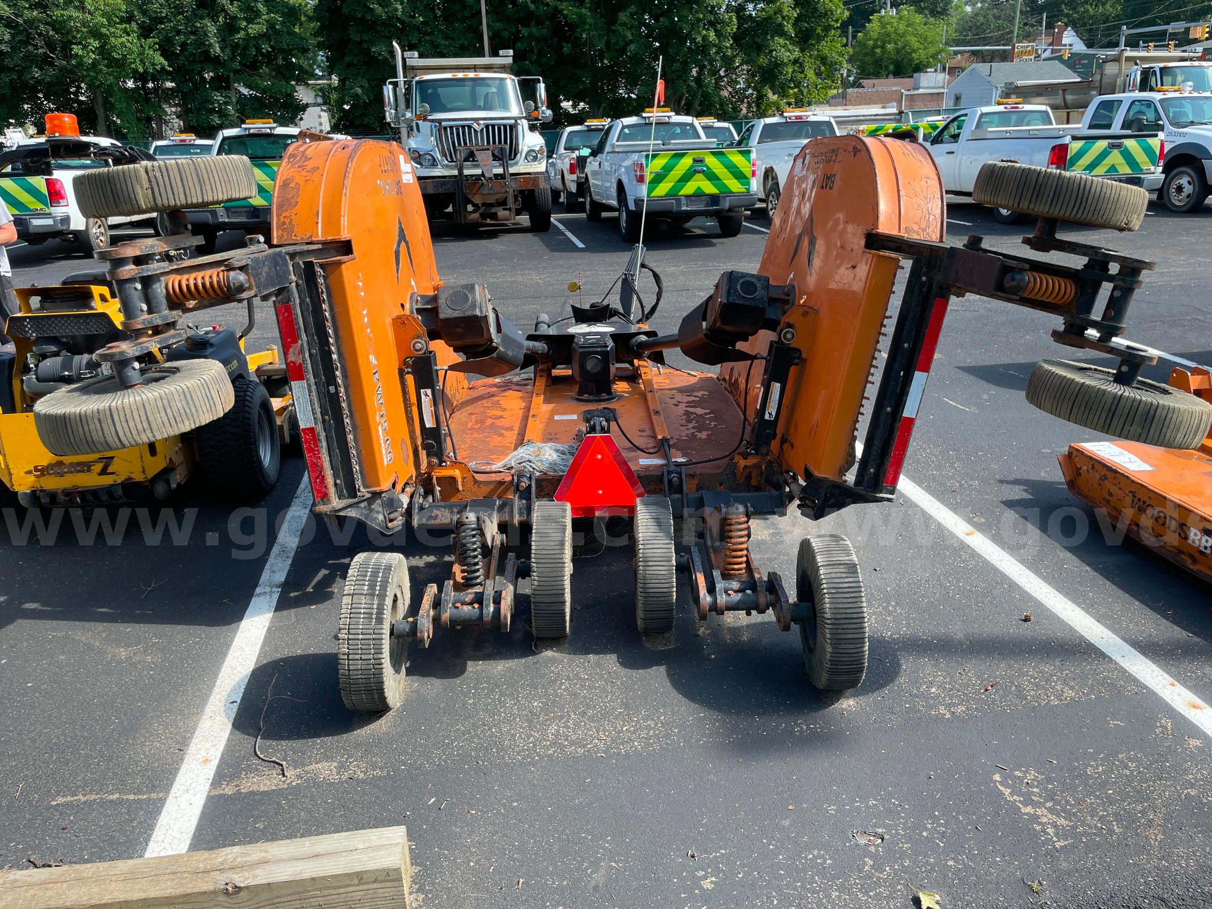 Woods Bat-Wing Mower, Model BW15.60 WOODS BW15.60 BATWING Government Surplus Auction - Photo #3