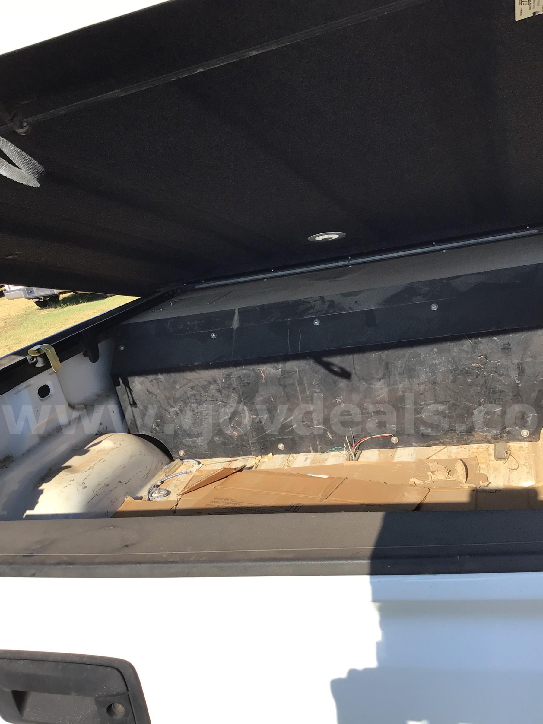 2015 Chevrolet Silverado 2500HD Chevrolet Silverado 2500HD Government Surplus Auction - Photo #6