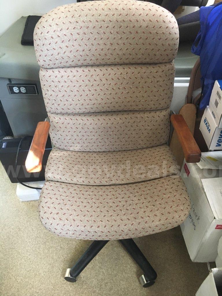 Lot of 2 Desk Chairs   Government Surplus Auction - Primary Photo