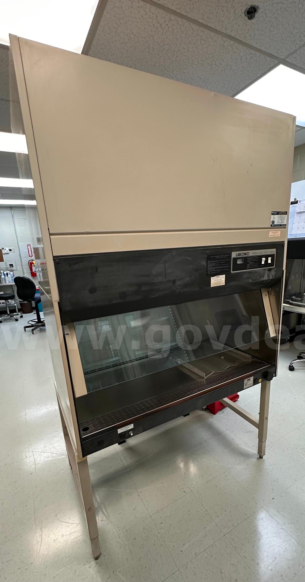 Lab Conco Purifier Class II Safety Cabinet   Government Surplus Auction - Primary Photo