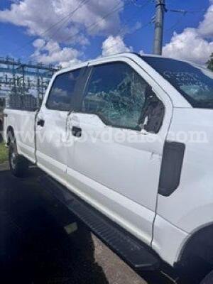 2022 Ford F250 Pickup Truck Ford F250 Government Surplus Auction - Photo #4