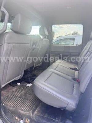 2022 Ford F250 Pickup Truck Ford F250 Government Surplus Auction - Photo #6