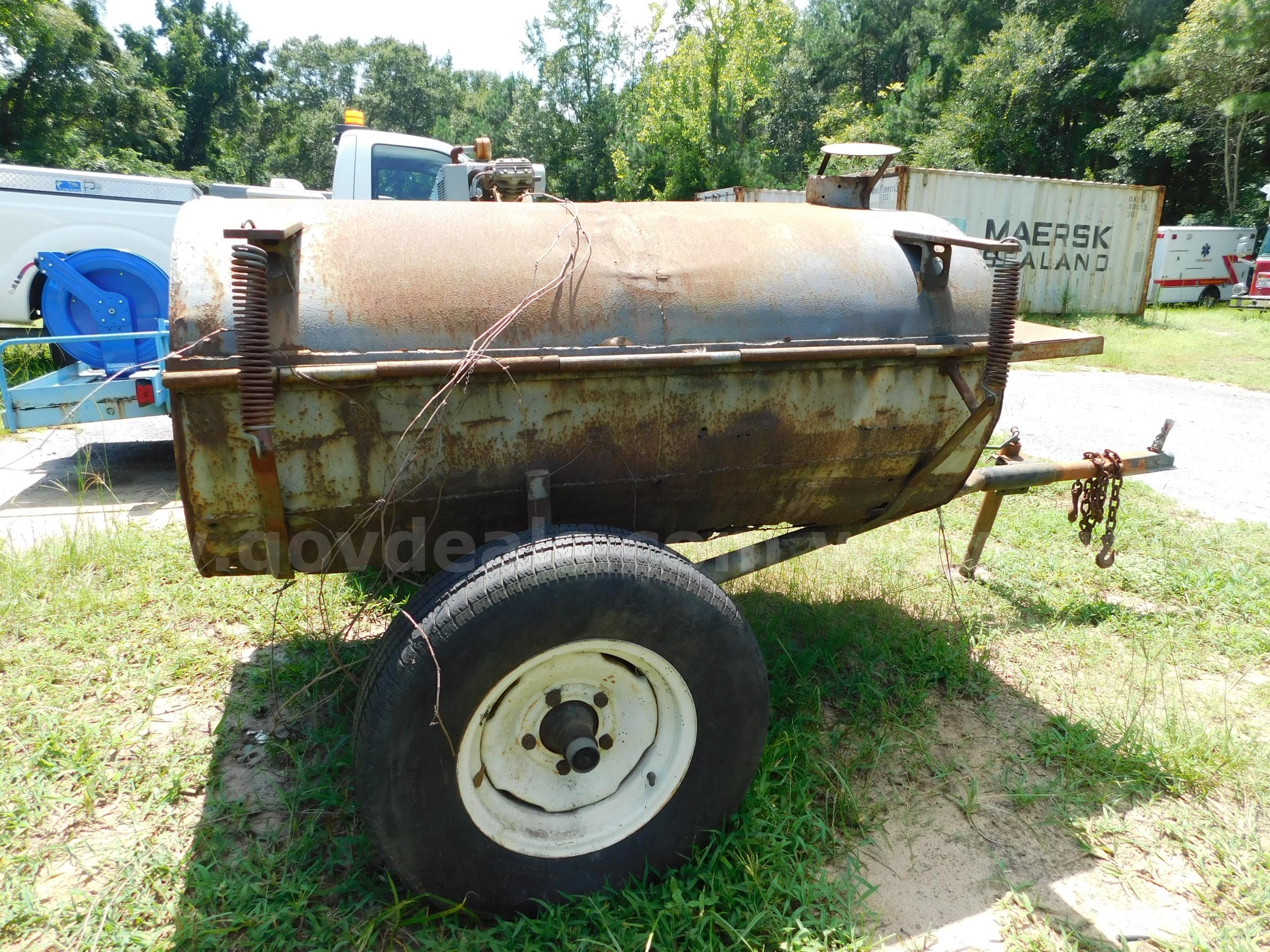 PIG COOKER, CHARCOAL UNKNOWN UNKNOWN Government Surplus Auction - Photo #3