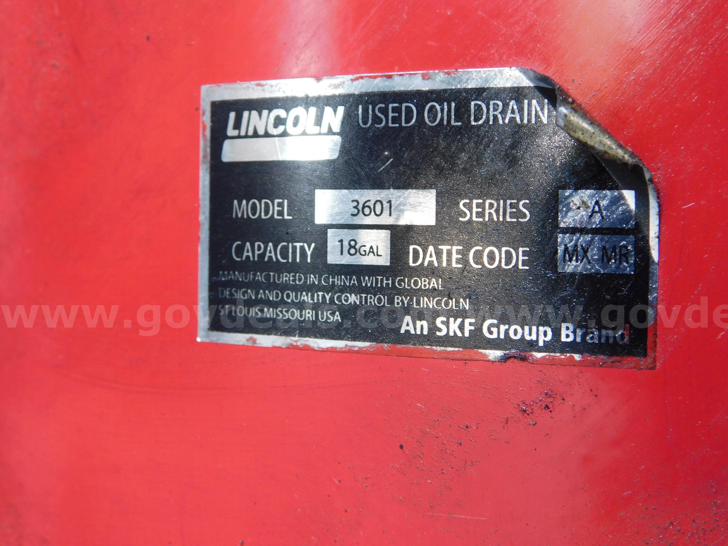 OIL DRAIN CONTAINER TANKS, 3 , TWO LINCOLN, 18 GAL, - ONE UNKNOWN LINCOLN 3601 Government Surplus Auction - Photo #4