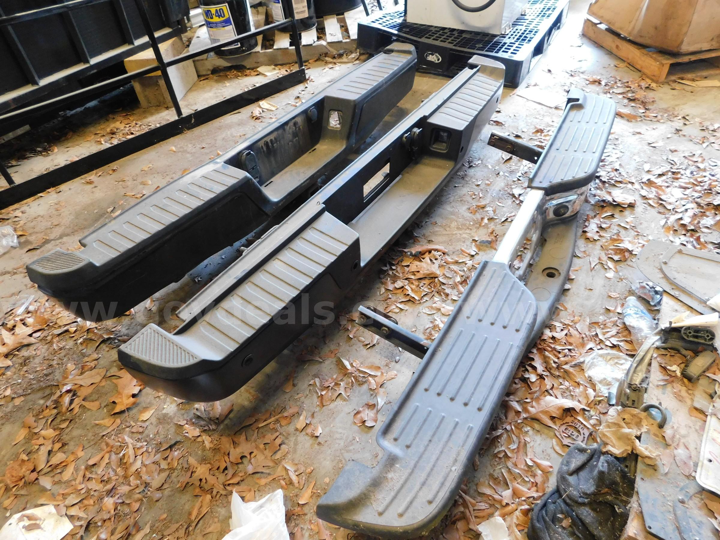 BUMPERS, 3   Government Surplus Auction - Photo #2