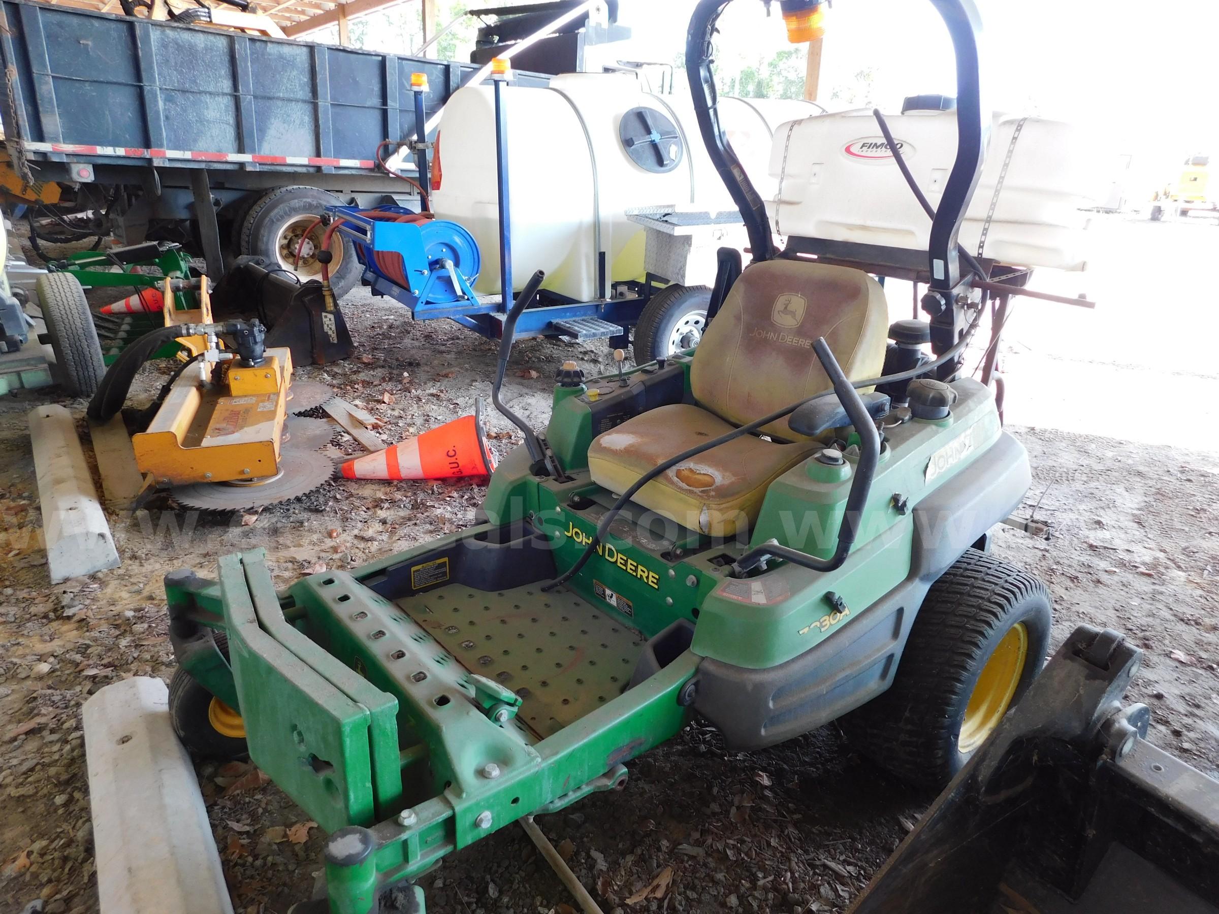 MOWER, JOHN DEERE 2008 Z830A JOHN DEERE Z830A Government Surplus Auction - Photo #2