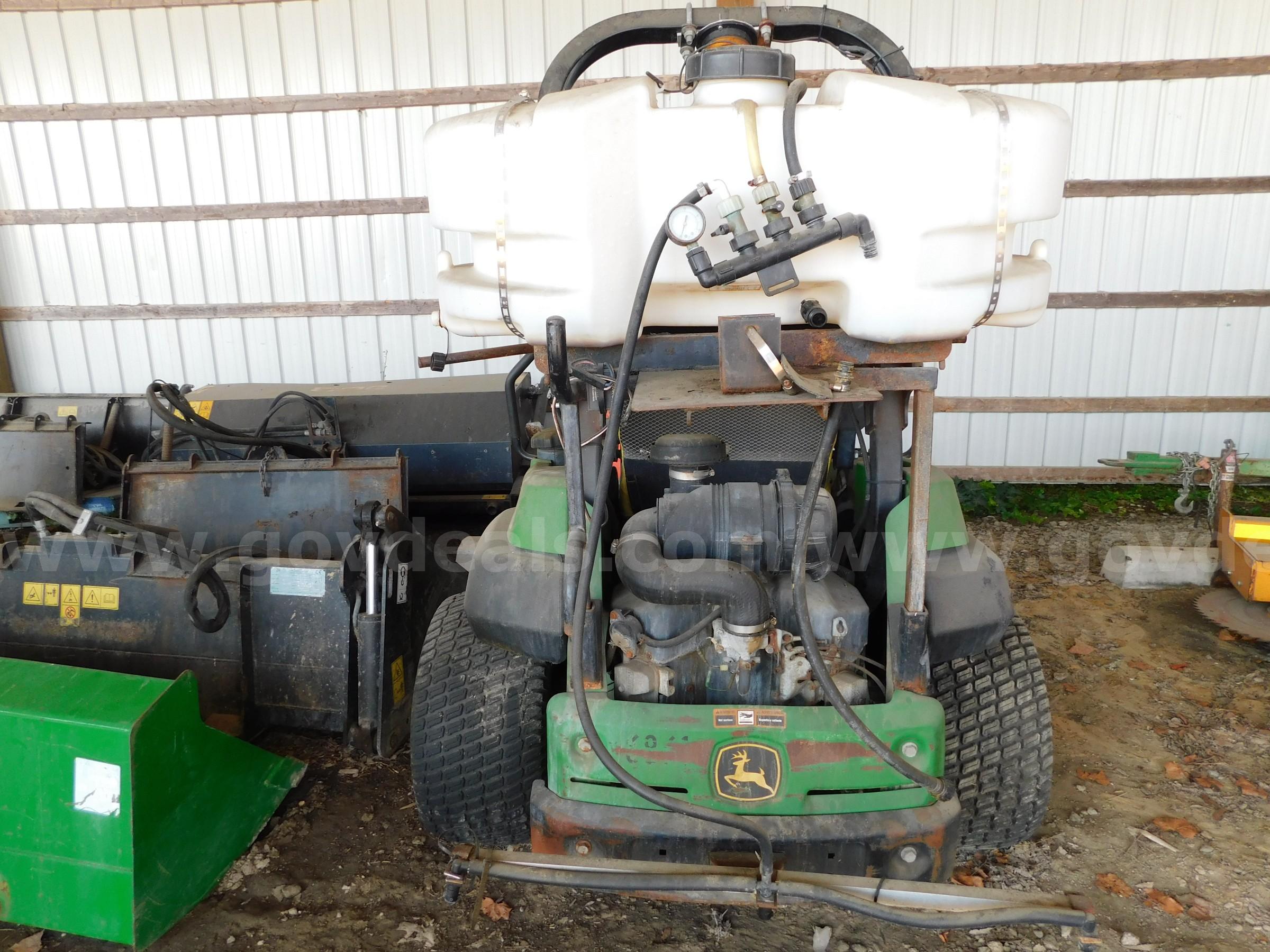 MOWER, JOHN DEERE 2008 Z830A JOHN DEERE Z830A Government Surplus Auction - Photo #3