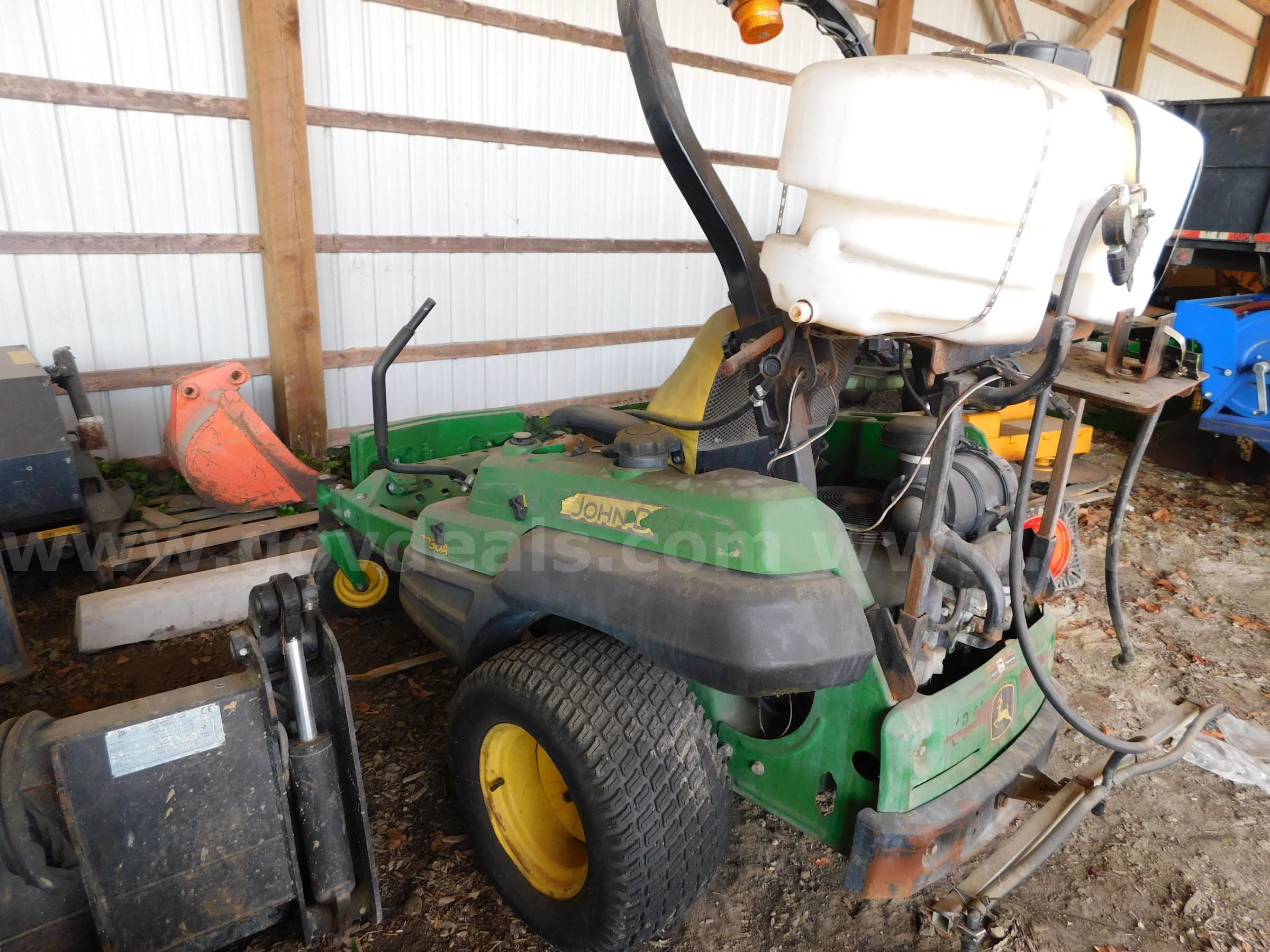 MOWER, JOHN DEERE 2008 Z830A JOHN DEERE Z830A Government Surplus Auction - Photo #4