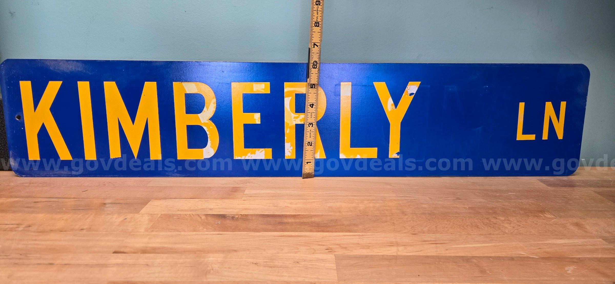 Aluminum Street Sign ** KIMBERLY LN **   Government Surplus Auction - Photo #3