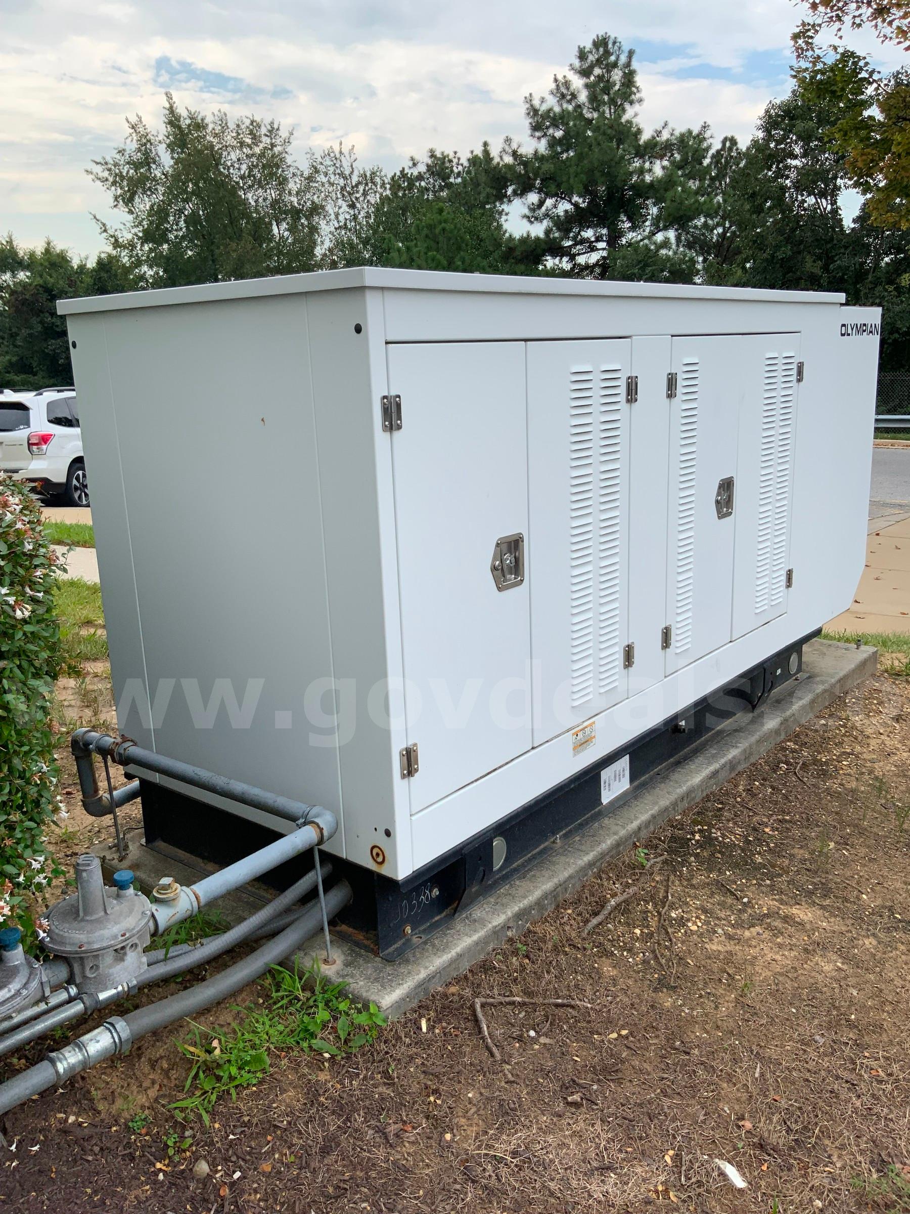 2011 Generac Olympian G50LG2 G6.8.1 Spark Ignited Gas Generator Set 50KW 3PH 619.3 Hours #R8 Generac Olympian 619 Government Surplus Auction - Photo #5