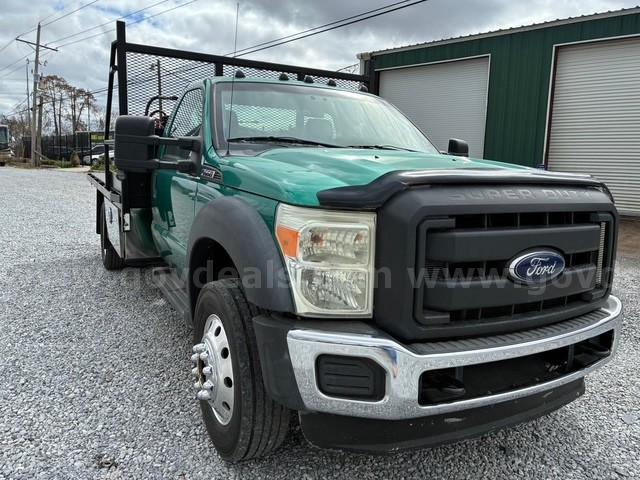 2012 Ford F-550 W/ 11' CUSTOM FLAT BED Ford F-550 Government Surplus Auction - Photo #2
