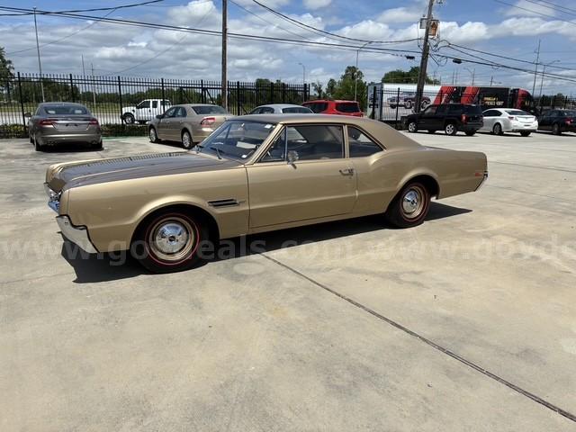 1966 OLDSMOBILE 442 W-30 OLDSMOBILE 442 Government Surplus Auction - Primary Photo