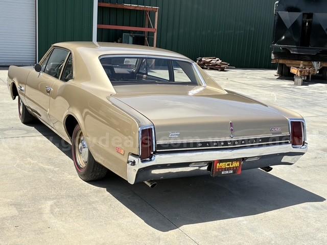 1966 OLDSMOBILE 442 W-30 OLDSMOBILE 442 Government Surplus Auction - Photo #3
