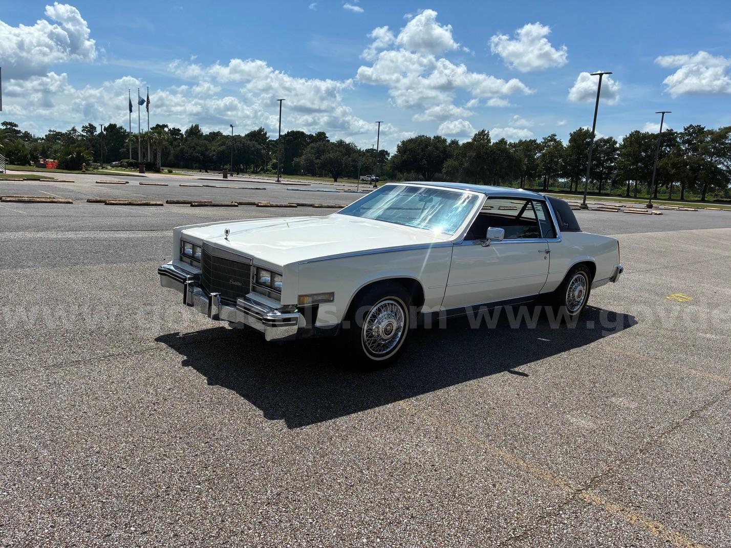 1985 Cadillac El Dorado 2Dr 5.7L Diesel Cadillac63148 El-Dorado Government Surplus Auction - Photo #2