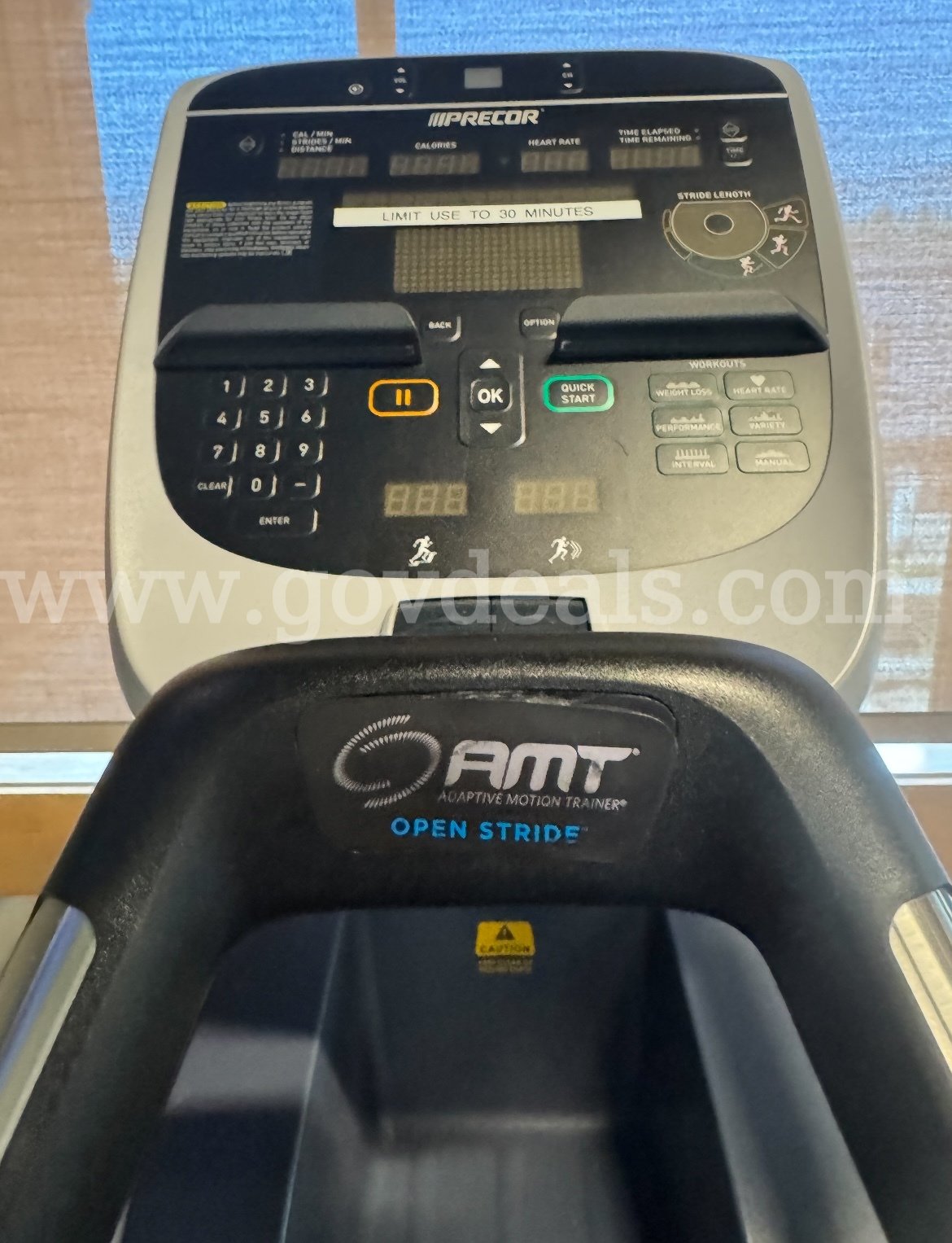 2017 Precor AMT 885 Elliptical Machine Precor 885 Government Surplus Auction - Photo #2