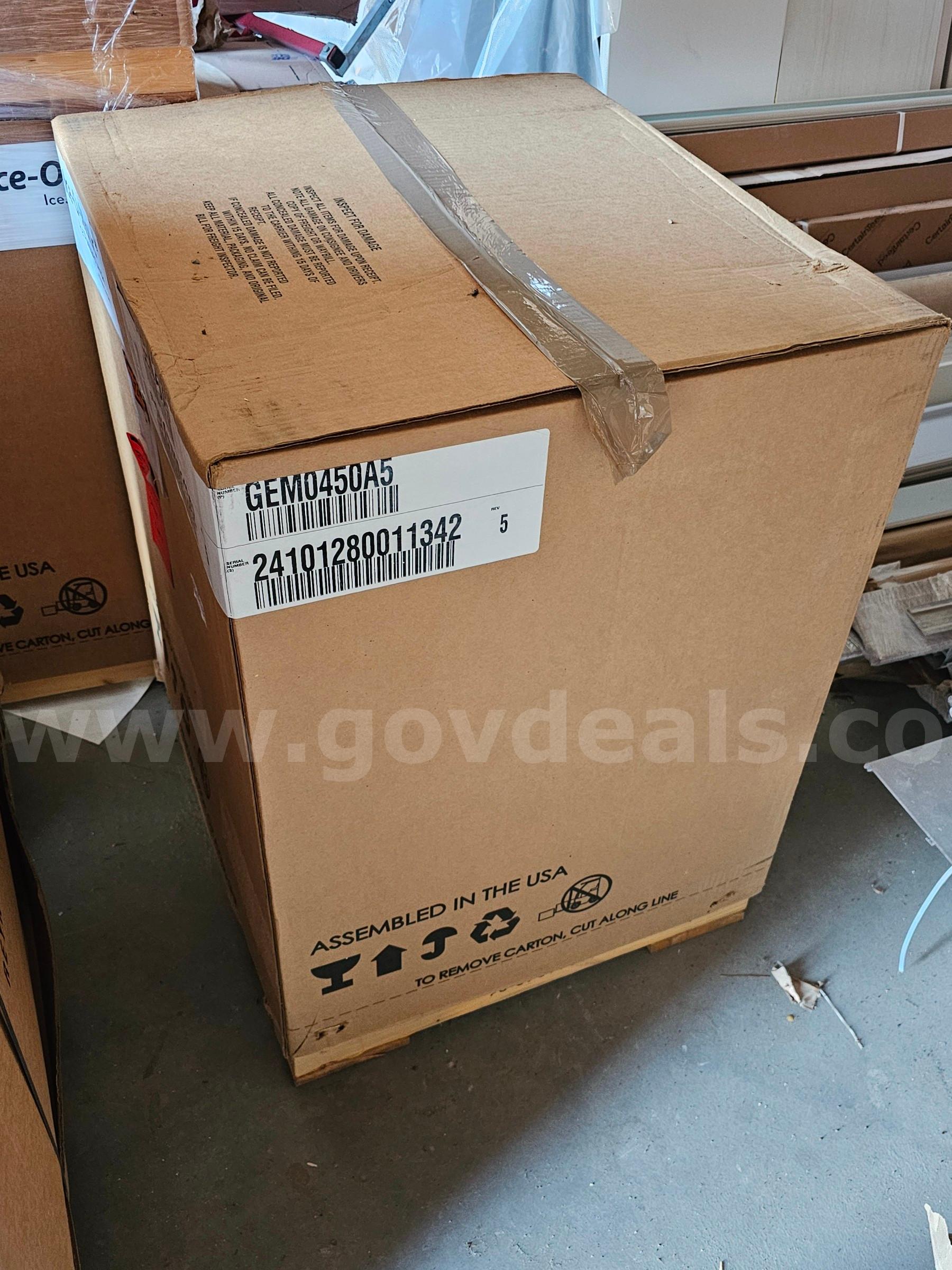 Ice-O-Matic Nugget Ice Maker & Dispenser   Government Surplus Auction - Photo #3