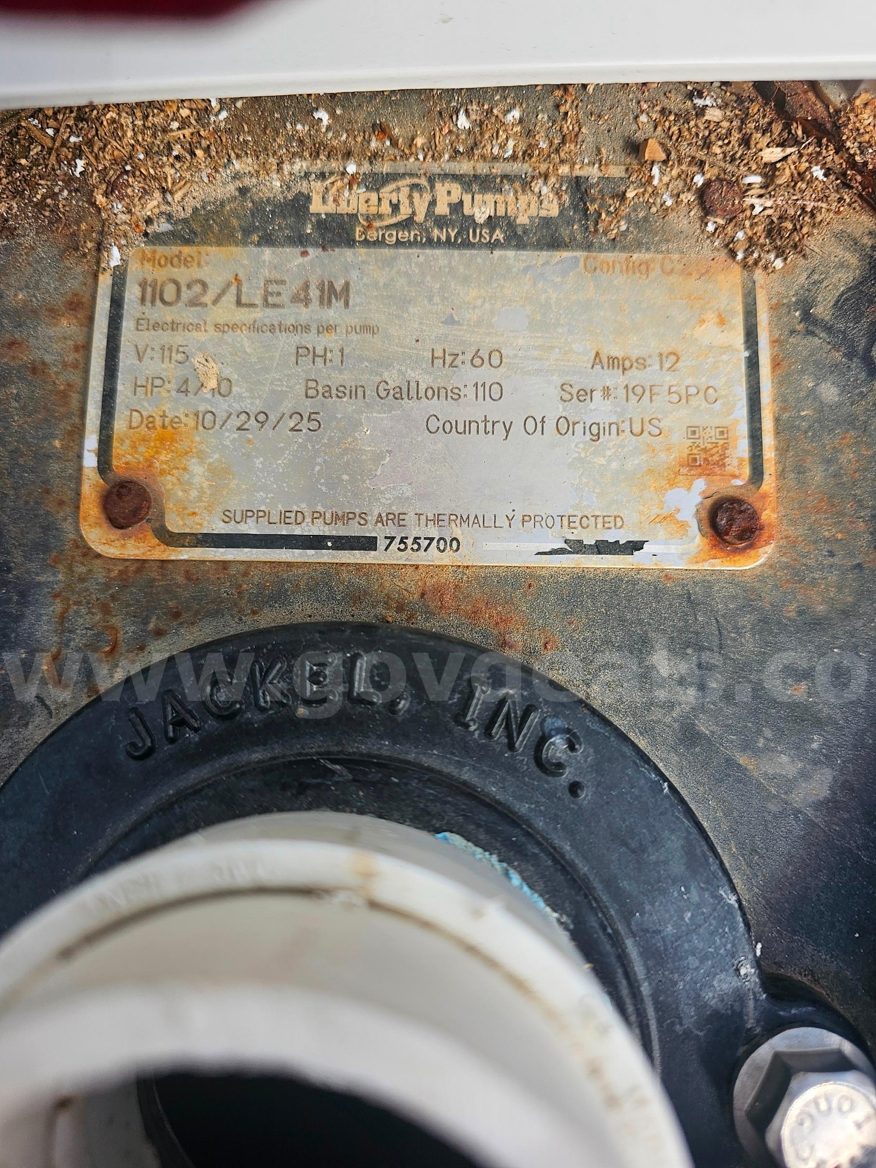 Grease Interceptor with Liberty Pump   Government Surplus Auction - Photo #5