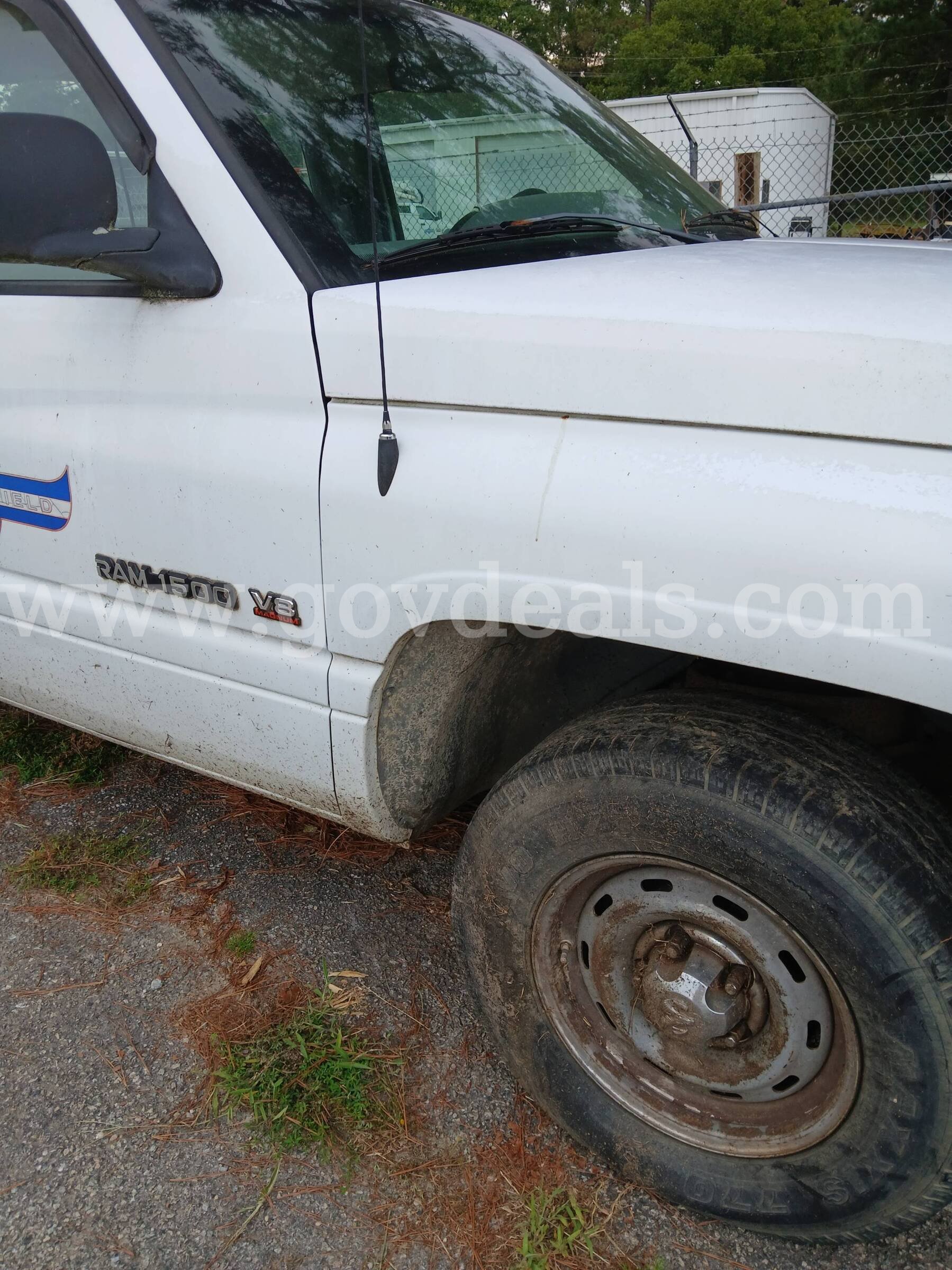 2001 Dodge Ram Truck Dodge Ram 1500 Government Surplus Auction - Photo #3