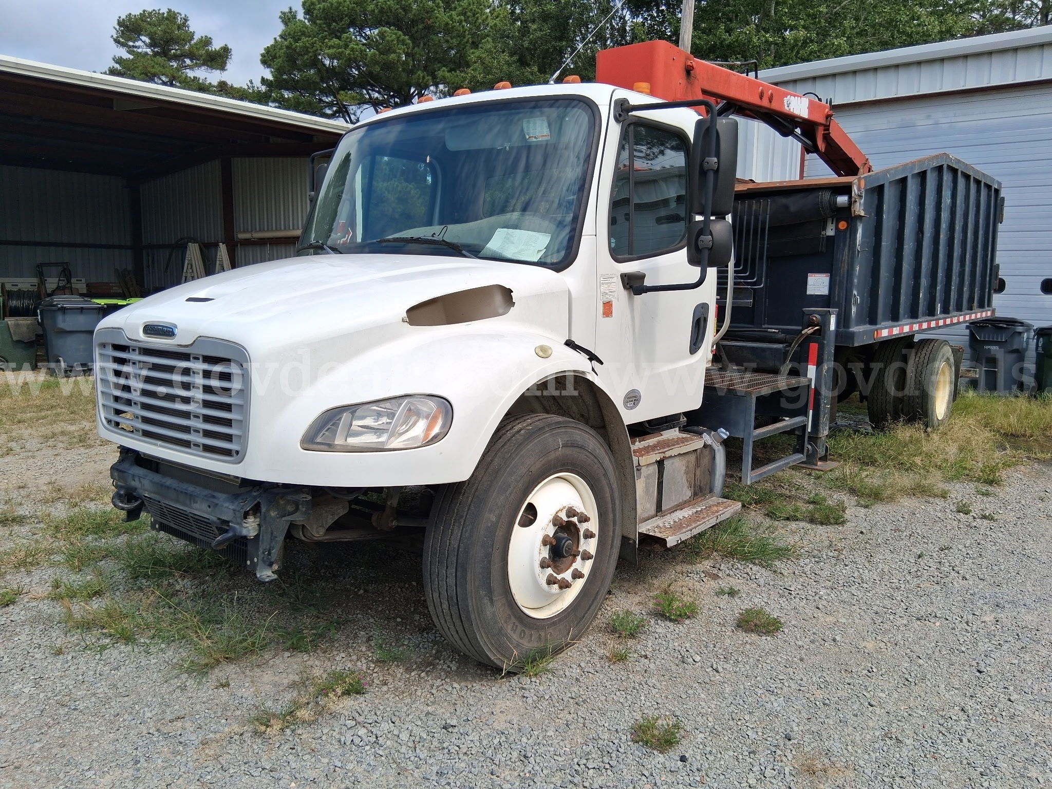 2014 Freightliner Grapple Truck Freightliner  Government Surplus Auction - Photo #2