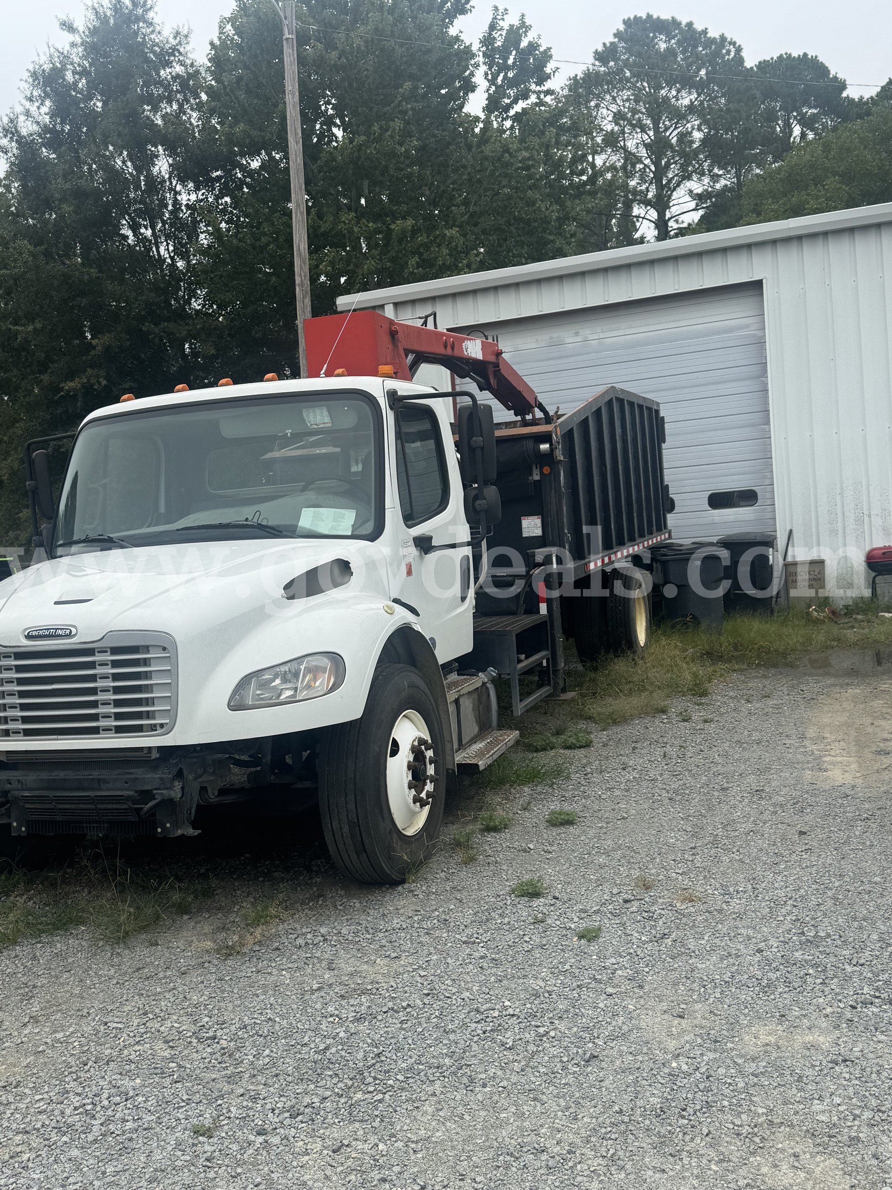 2014 Freightliner Grapple Truck Freightliner  Government Surplus Auction - Photo #3