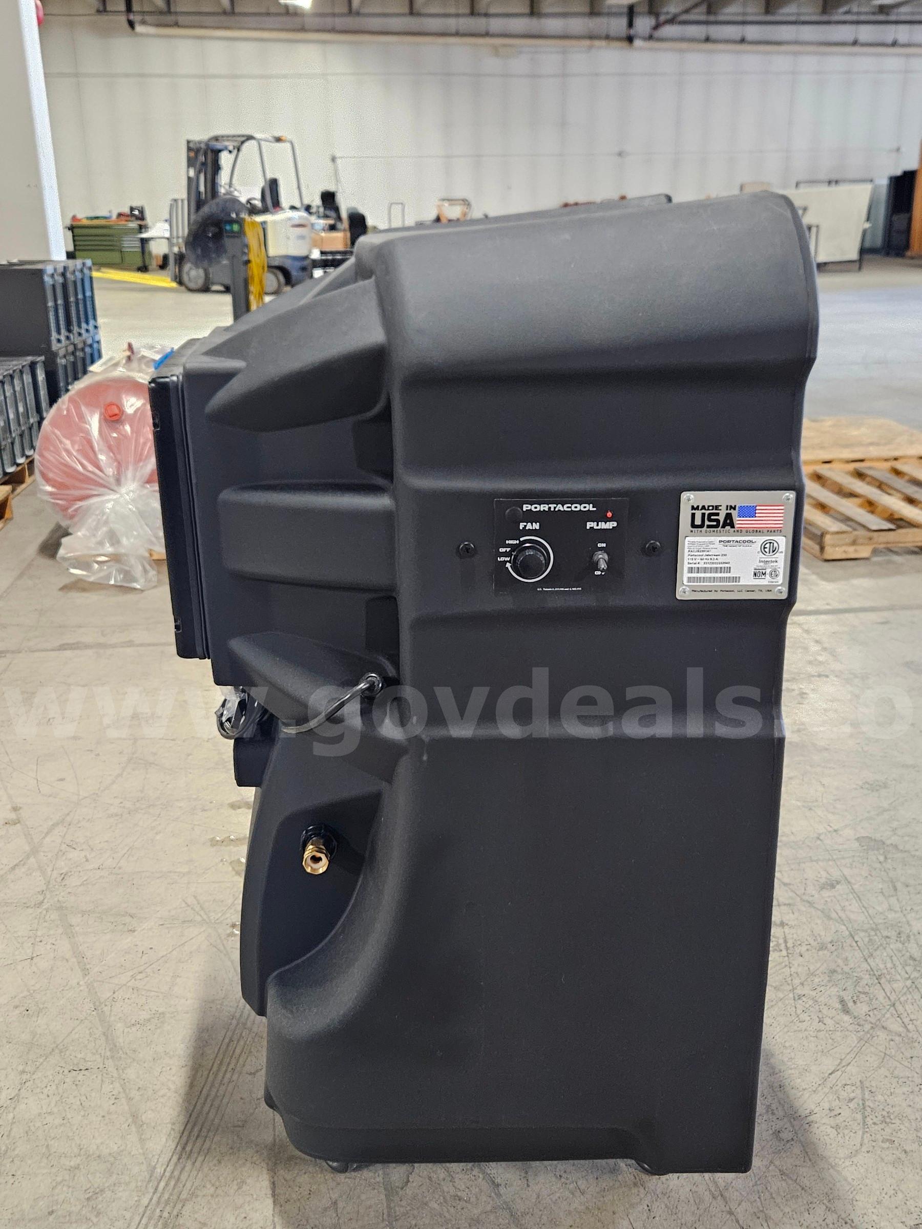 Lot #1C of 2 Portacool Swamp Coolers Portacool  Government Surplus Auction - Photo #2