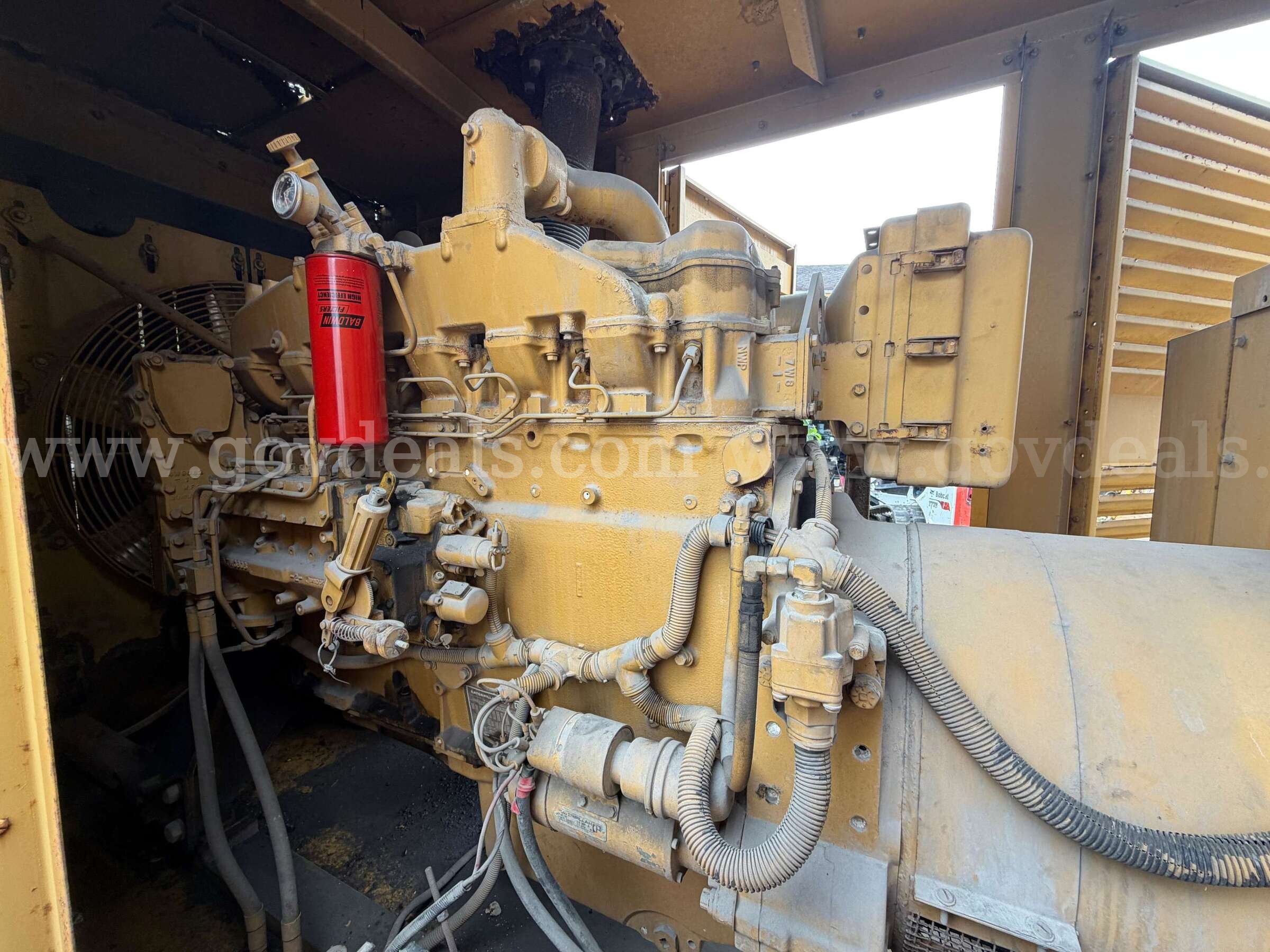 CAT 3406B generator set trailer mounted CAT 3406B Government Surplus Auction - Photo #2