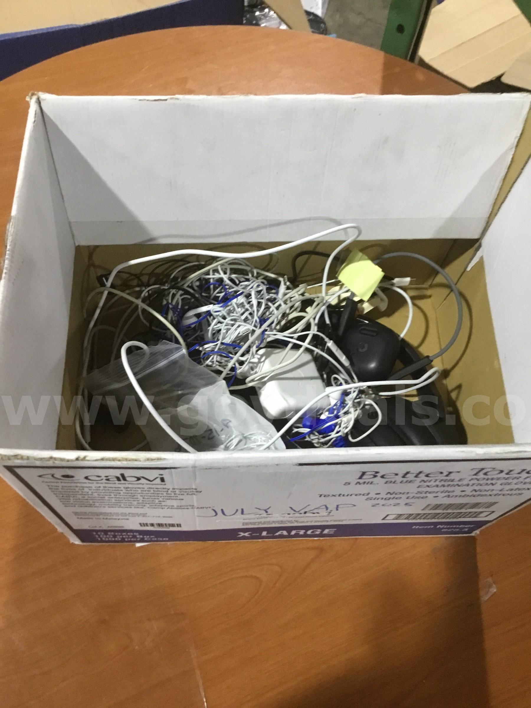 Box of electronics  "DH"   Government Surplus Auction - Photo #5