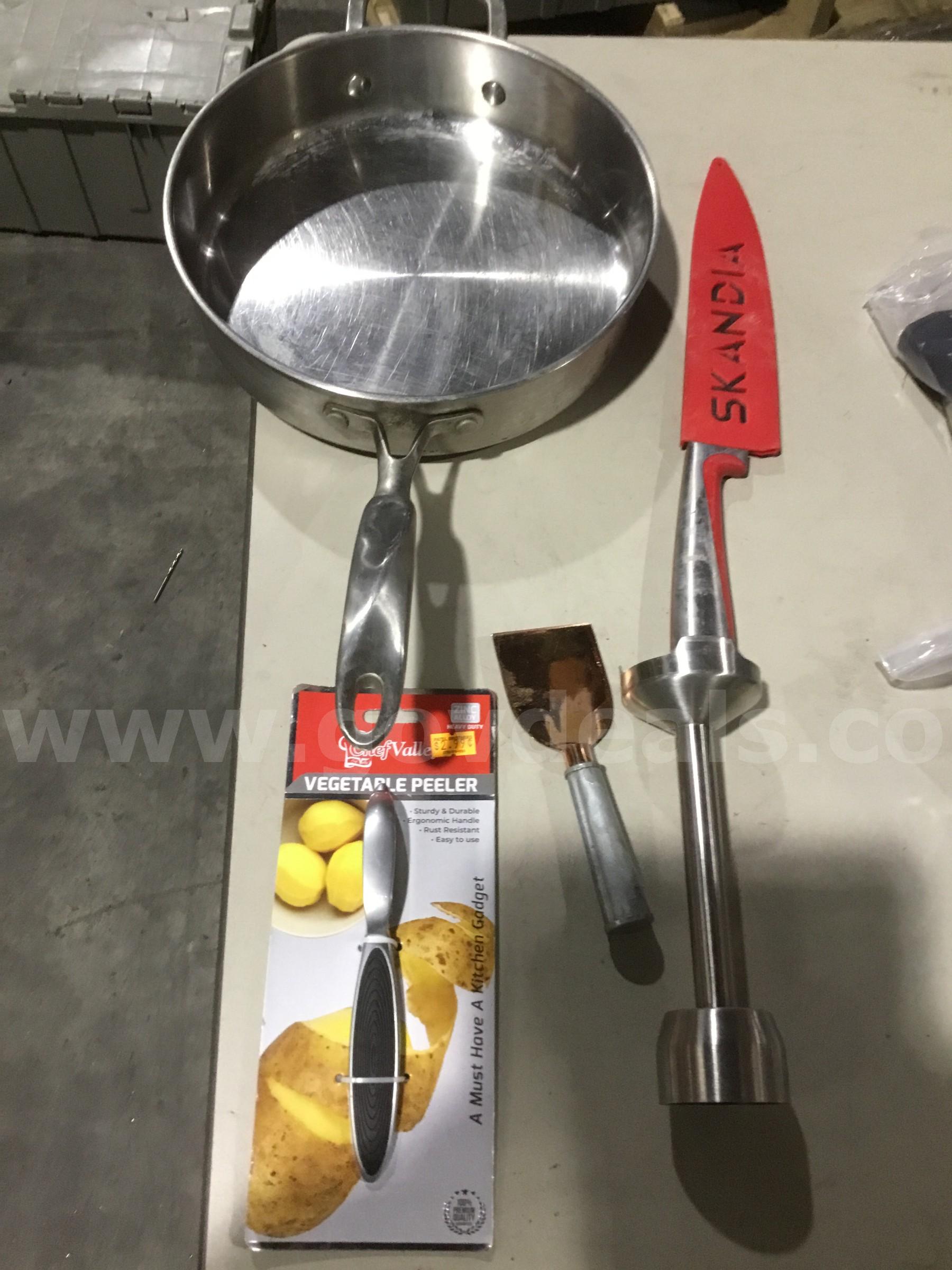 Lot of items-kitchen knife  "DH"