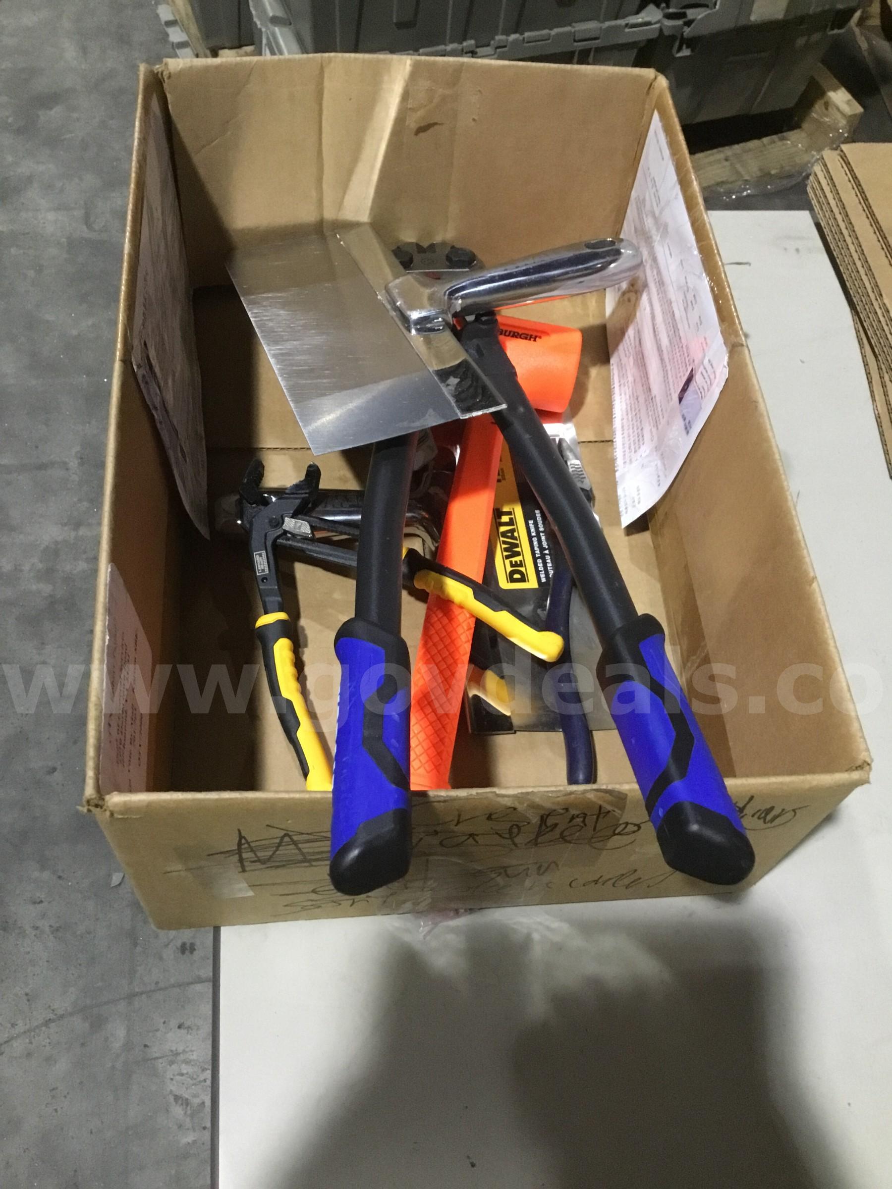 Lot of items-2 scraper tools  "DH"   Government Surplus Auction - Photo #4