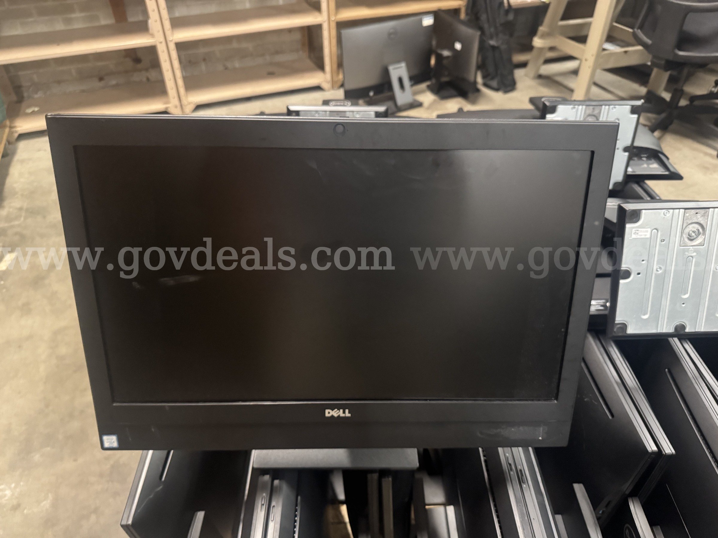 31 dell 7450 AIO computers Dell 7450 Government Surplus Auction - Photo #2
