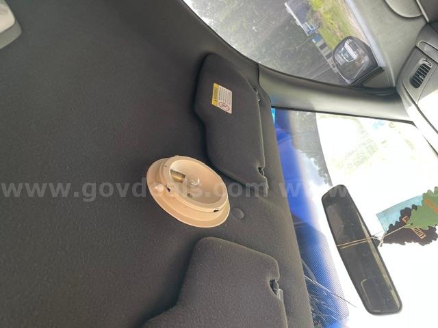2003 Ford Crown Victoria Ford Crown Victoria Government Surplus Auction - Photo #6