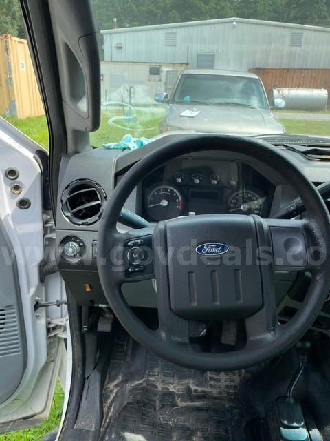 2013 ford f250 Ford f250 Government Surplus Auction - Photo #3