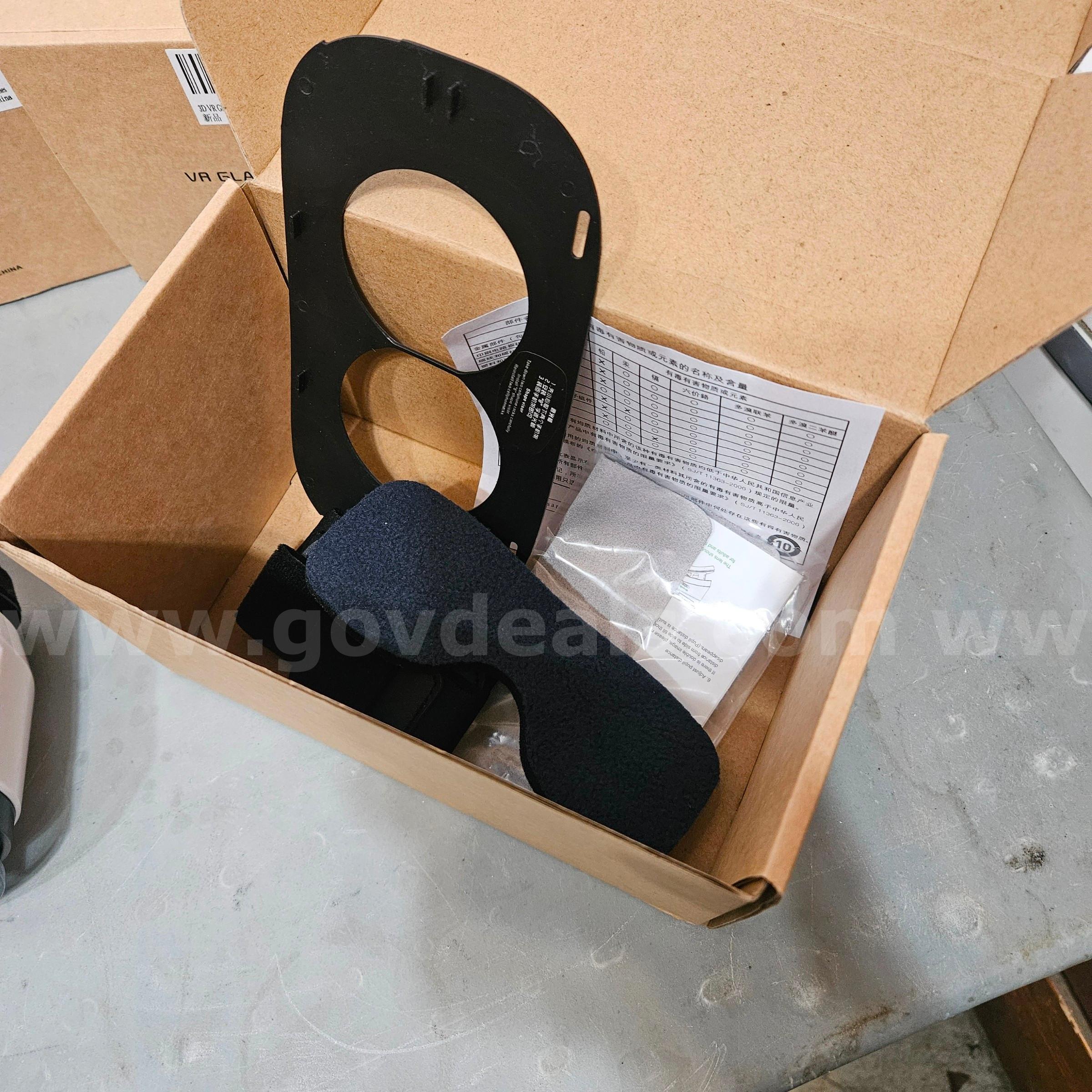6 VR Glass Virtual Reality 3D Housing Units   Government Surplus Auction - Photo #3