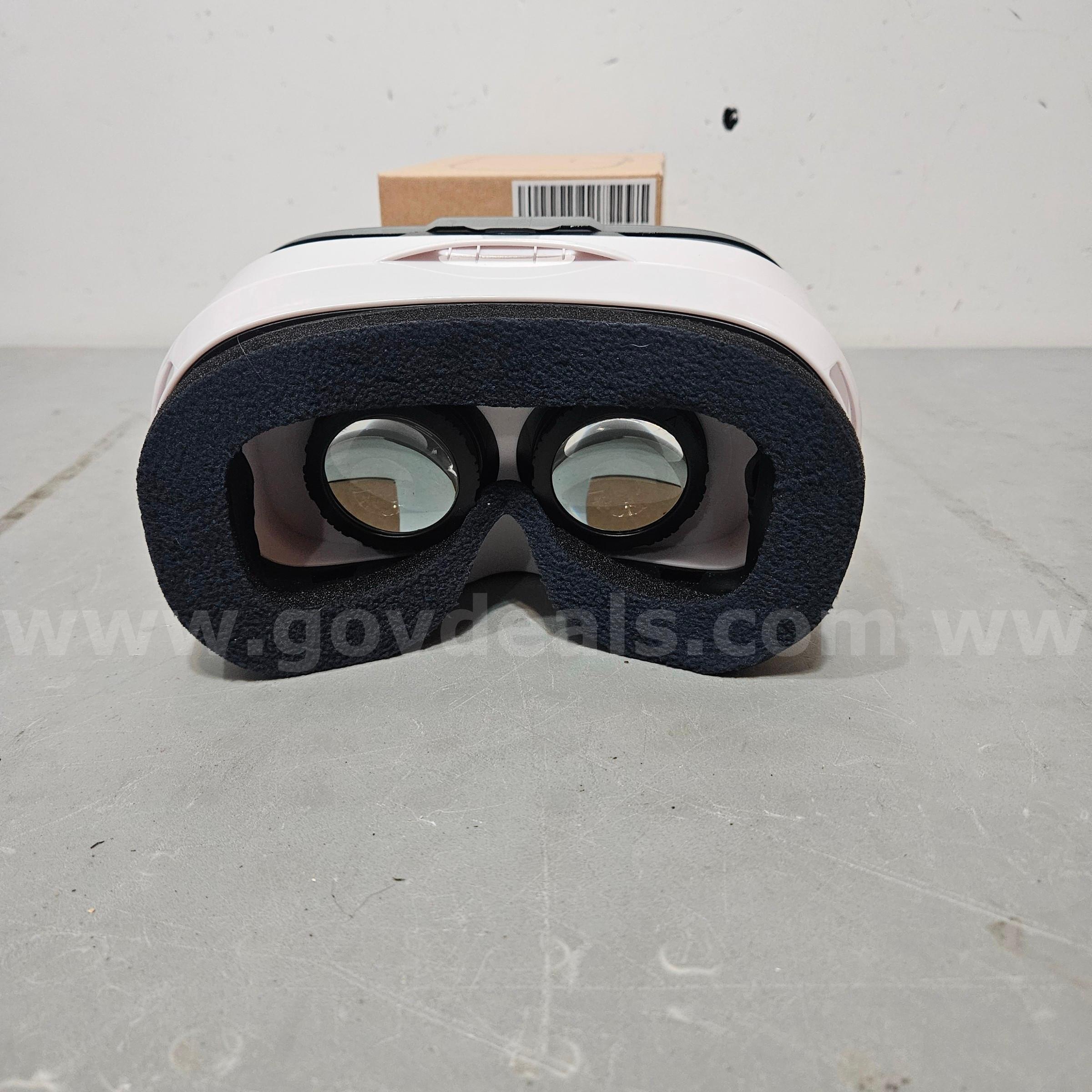 6 VR Glass Virtual Reality 3D Housing Units   Government Surplus Auction - Photo #4