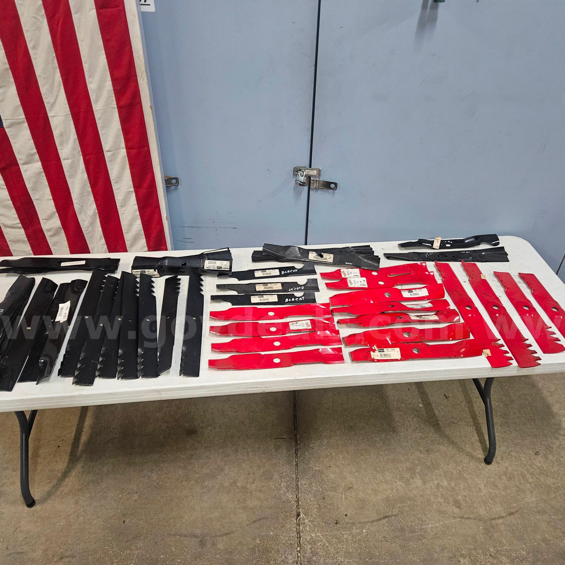 Outdoor Power Equipment Parts Mower Tractor Blades B1