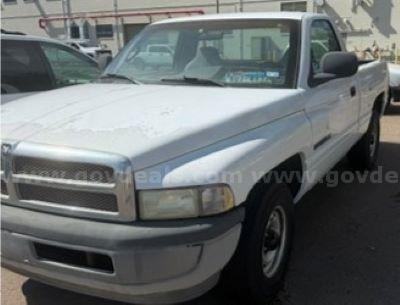 2001 Dodge Ram 1500 Pick up Truck (2598462) San Diego, CA Dodge Ram 1500 Government Surplus Auction - Photo #2
