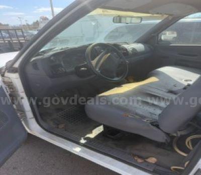 2001 Dodge Ram 1500 Pick up Truck (2598462) San Diego, CA Dodge Ram 1500 Government Surplus Auction - Photo #3