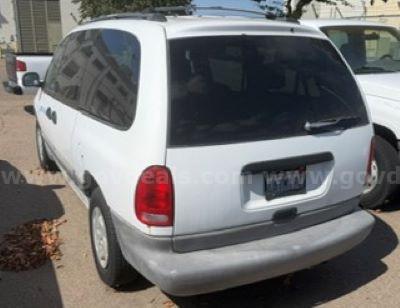 1998 Dodge Grand Caravan (2598460) San Diego, CA Dodge Grand Caravan Government Surplus Auction - Photo #3