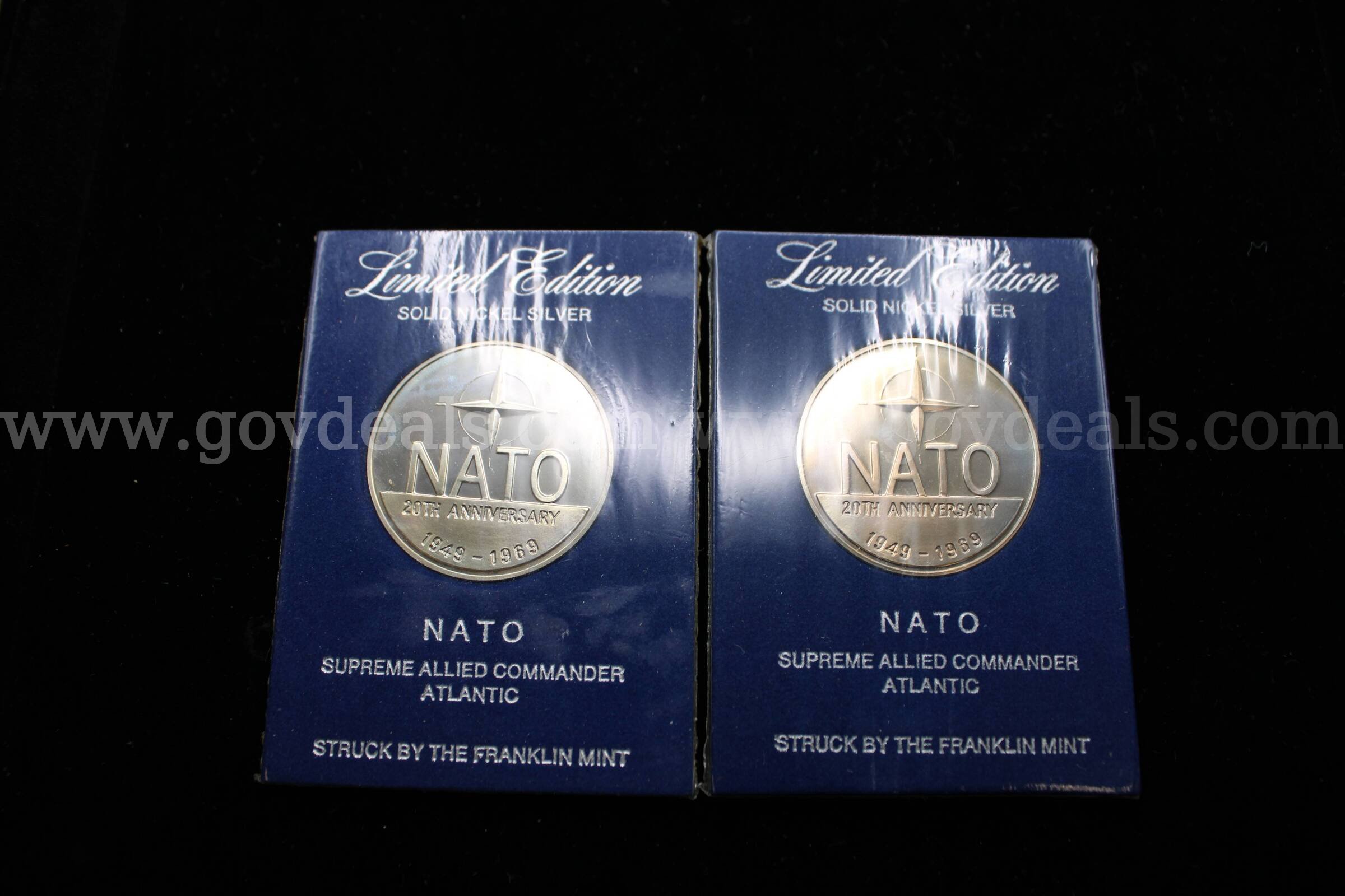 Coins Sets (40)     Collectors Coins (8)   Government Surplus Auction - Photo #2
