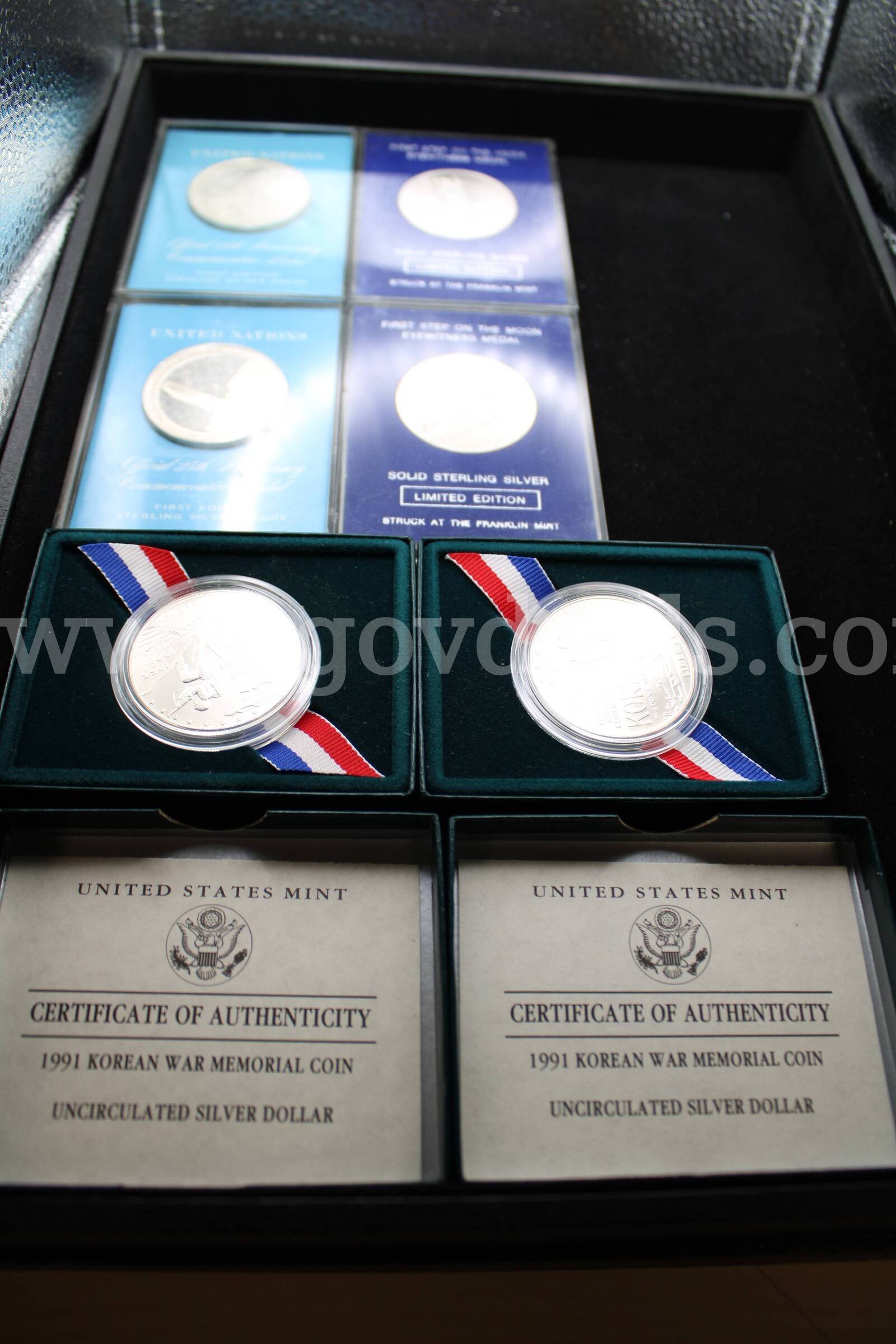 Coins Sets (40)     Collectors Coins (8)   Government Surplus Auction - Photo #6