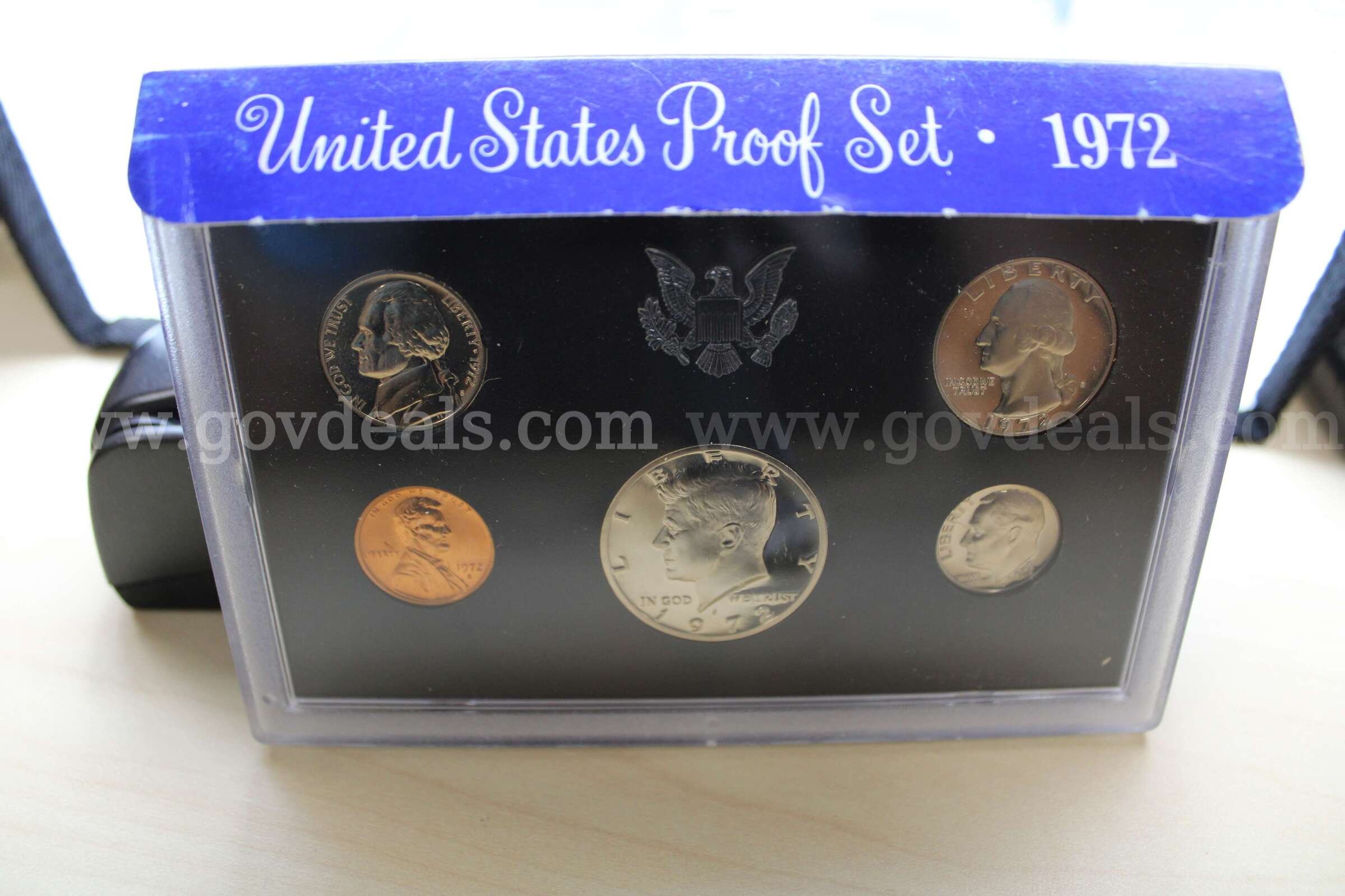 COIN SETS (14)   Government Surplus Auction - Photo #4